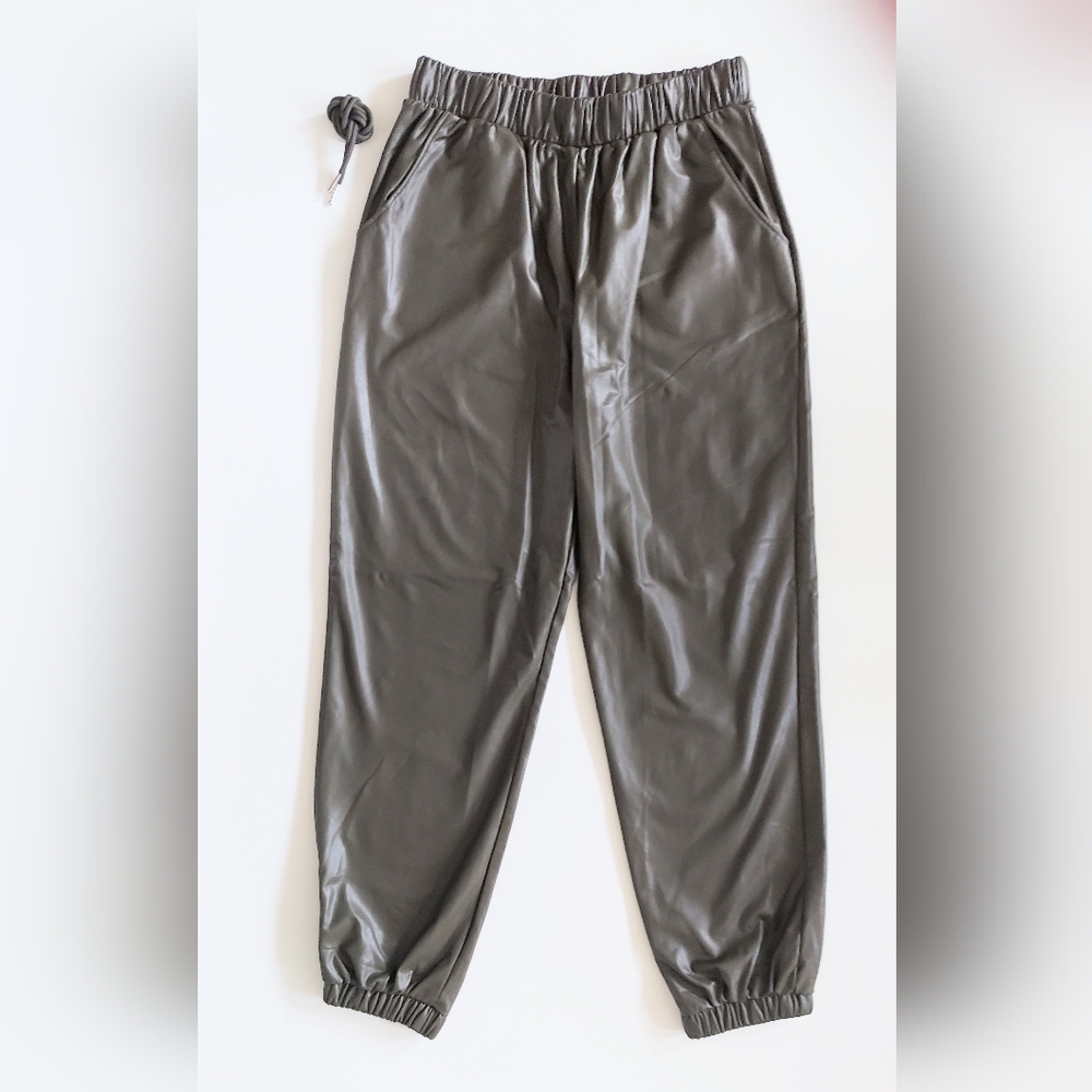 Isla Ciel High Rise Faux Leather Drawstring Jogger Pants Green Size Medium